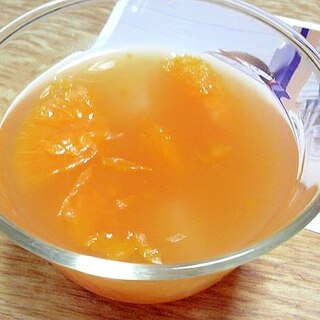 蜜柑とナタデココのオレンジゼリー